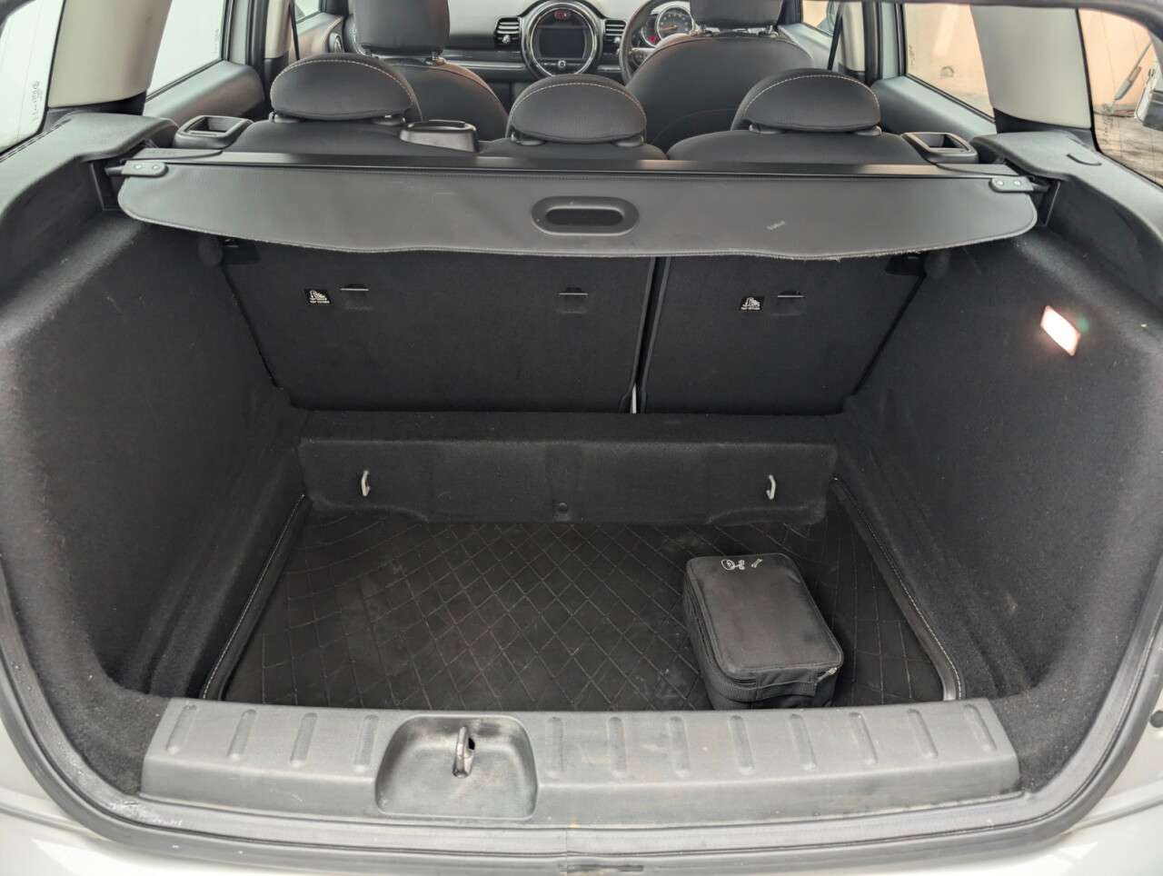 2019 MINI CLUBMAN 2019 MINI CLUBMAN