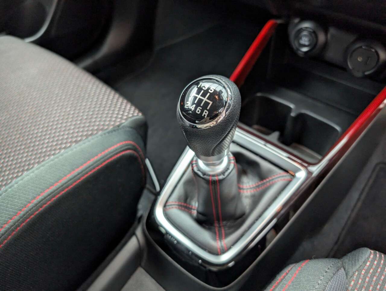 2019 SUZUKI SWIFT 2019 SUZUKI SWIFT