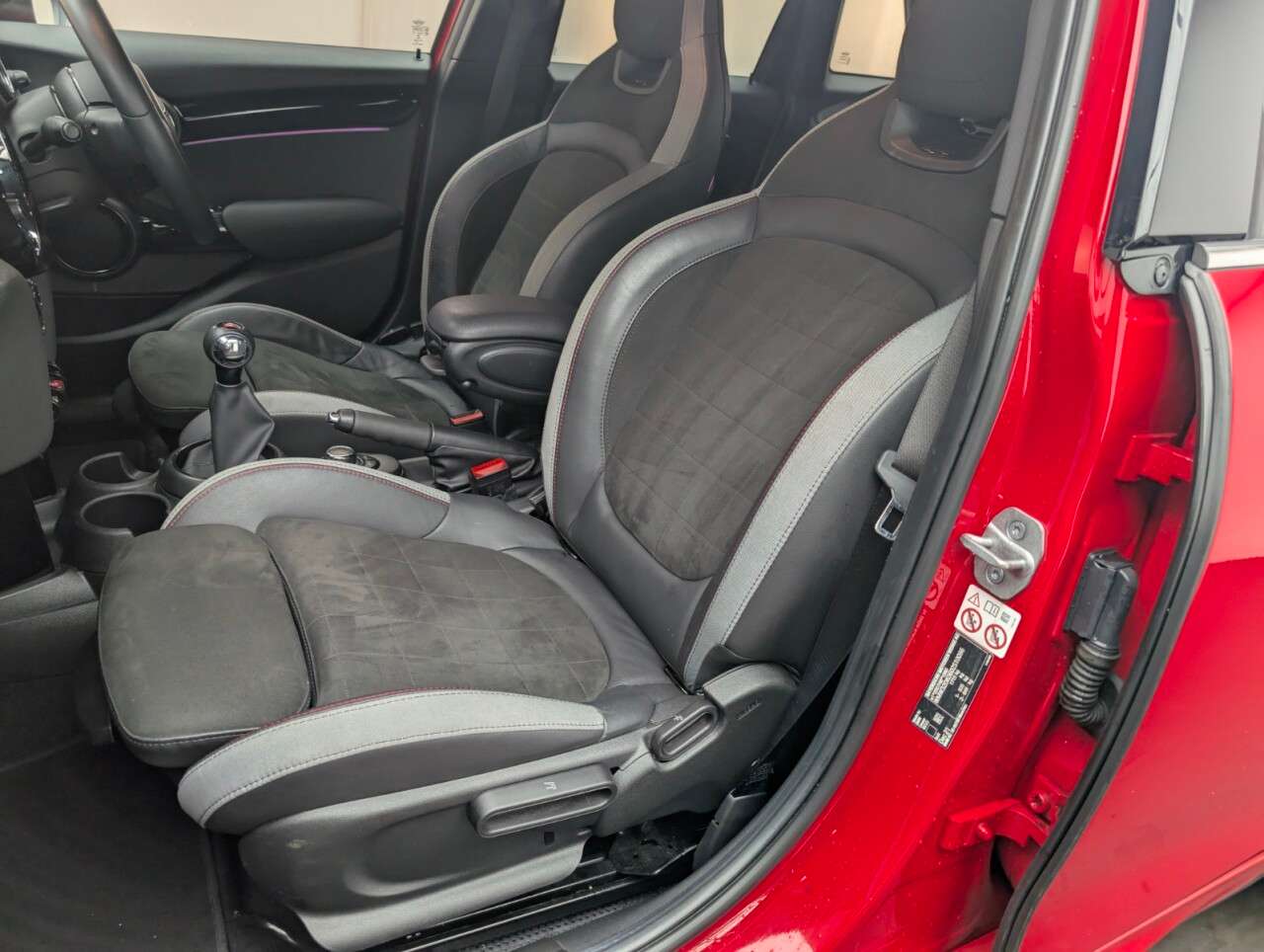 2021 MINI HATCH 2021 MINI HATCH