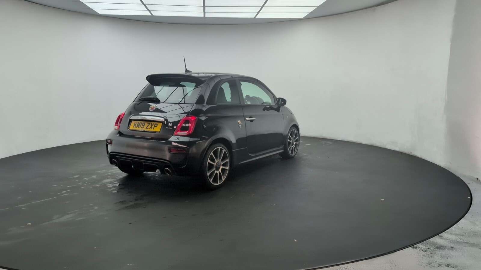 2019 ABARTH 595 2019 ABARTH 595