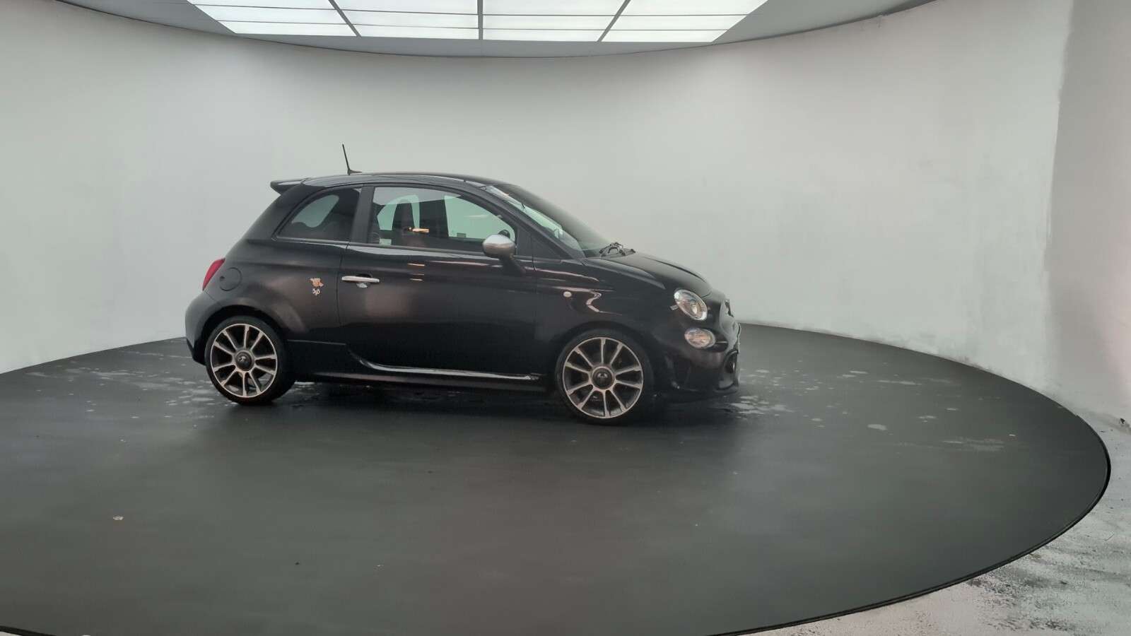 2019 ABARTH 595 2019 ABARTH 595