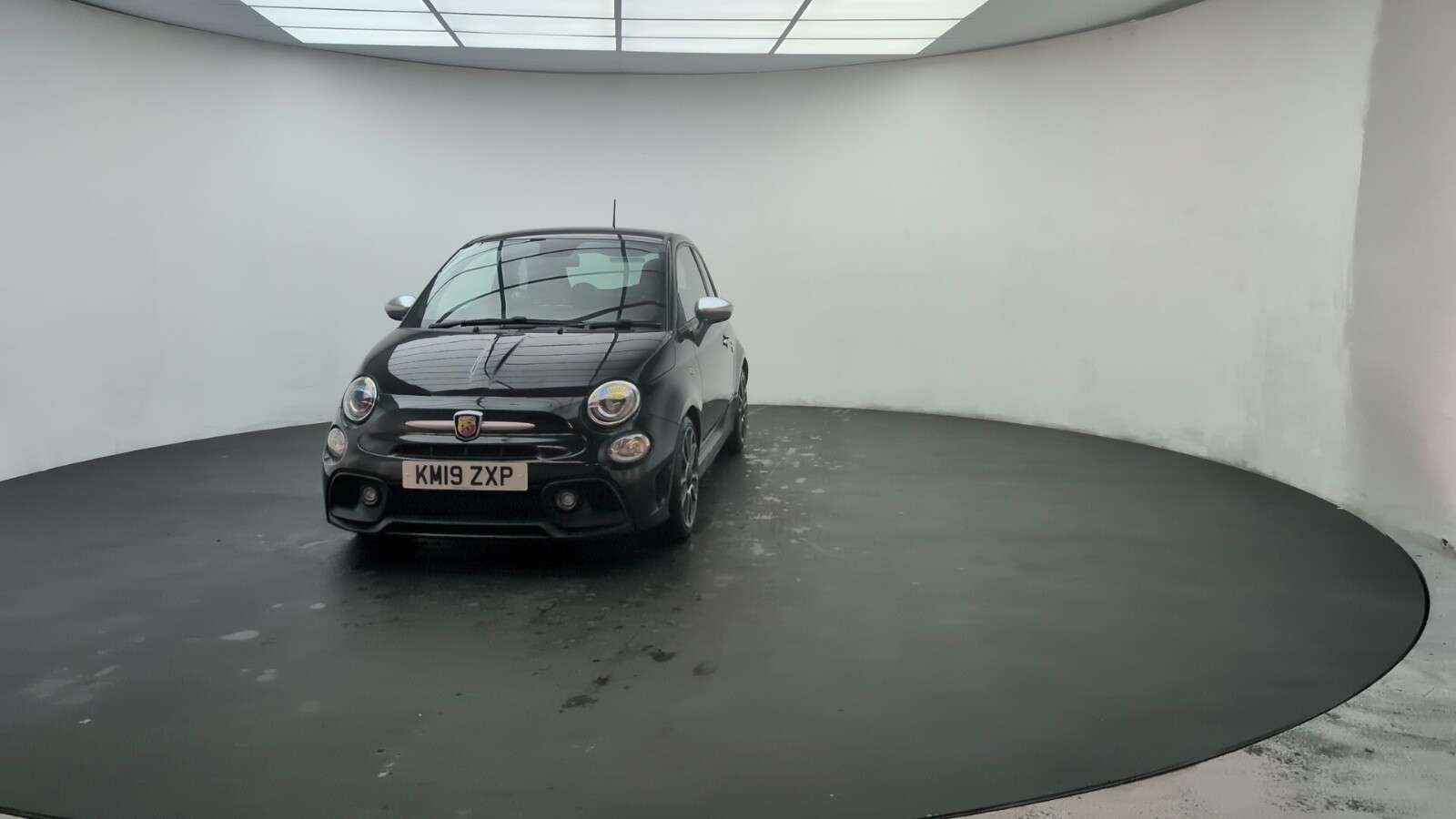 2019 ABARTH 595 2019 ABARTH 595