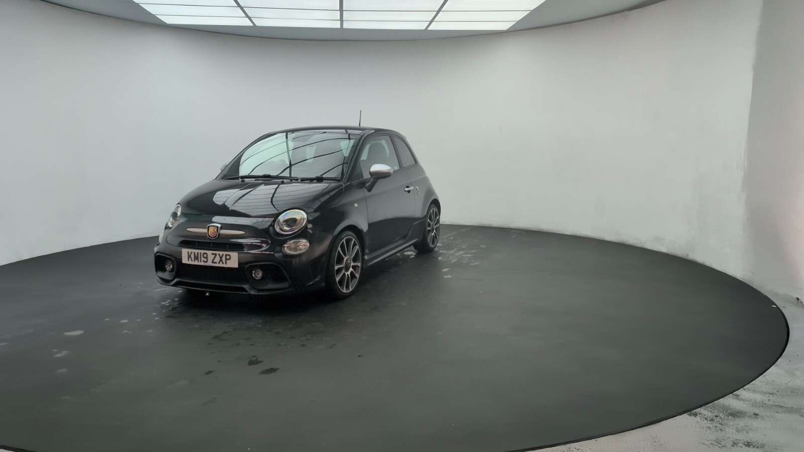 2019 ABARTH 595 2019 ABARTH 595