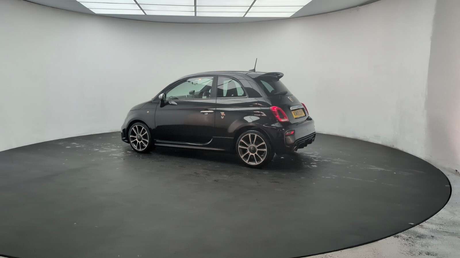 2019 ABARTH 595 2019 ABARTH 595