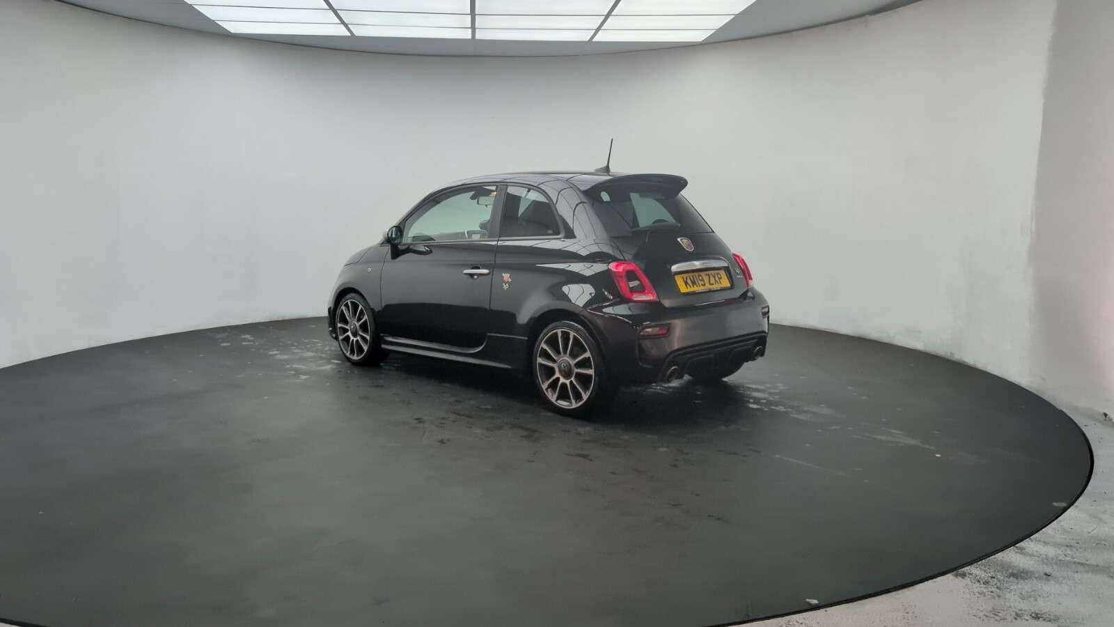 2019 ABARTH 595 2019 ABARTH 595