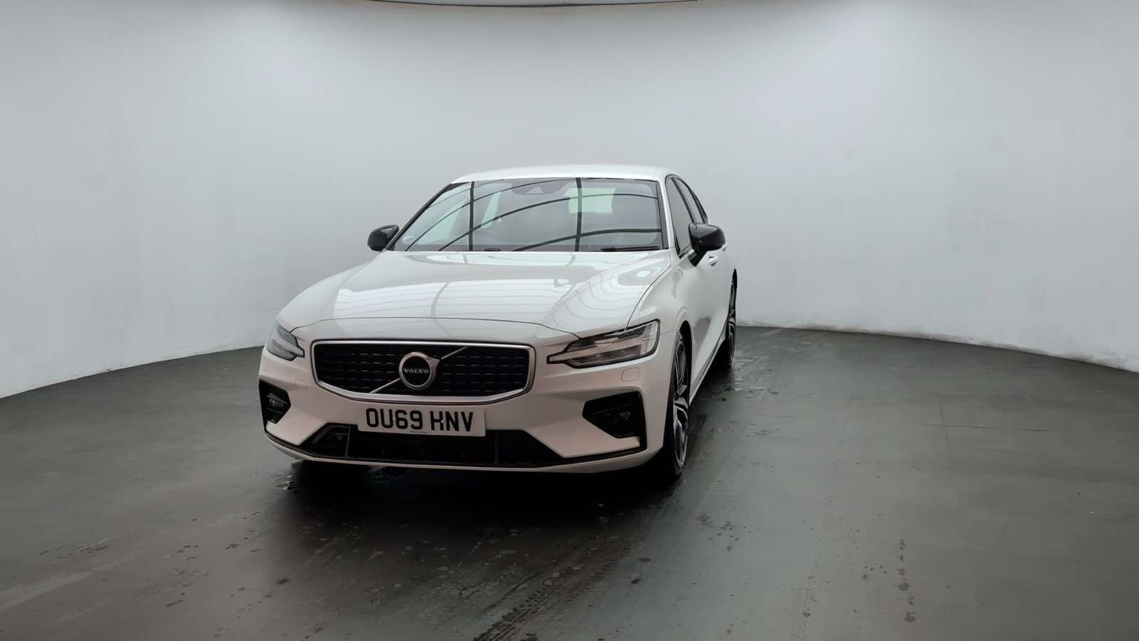 2019 VOLVO S60 2019 VOLVO S60