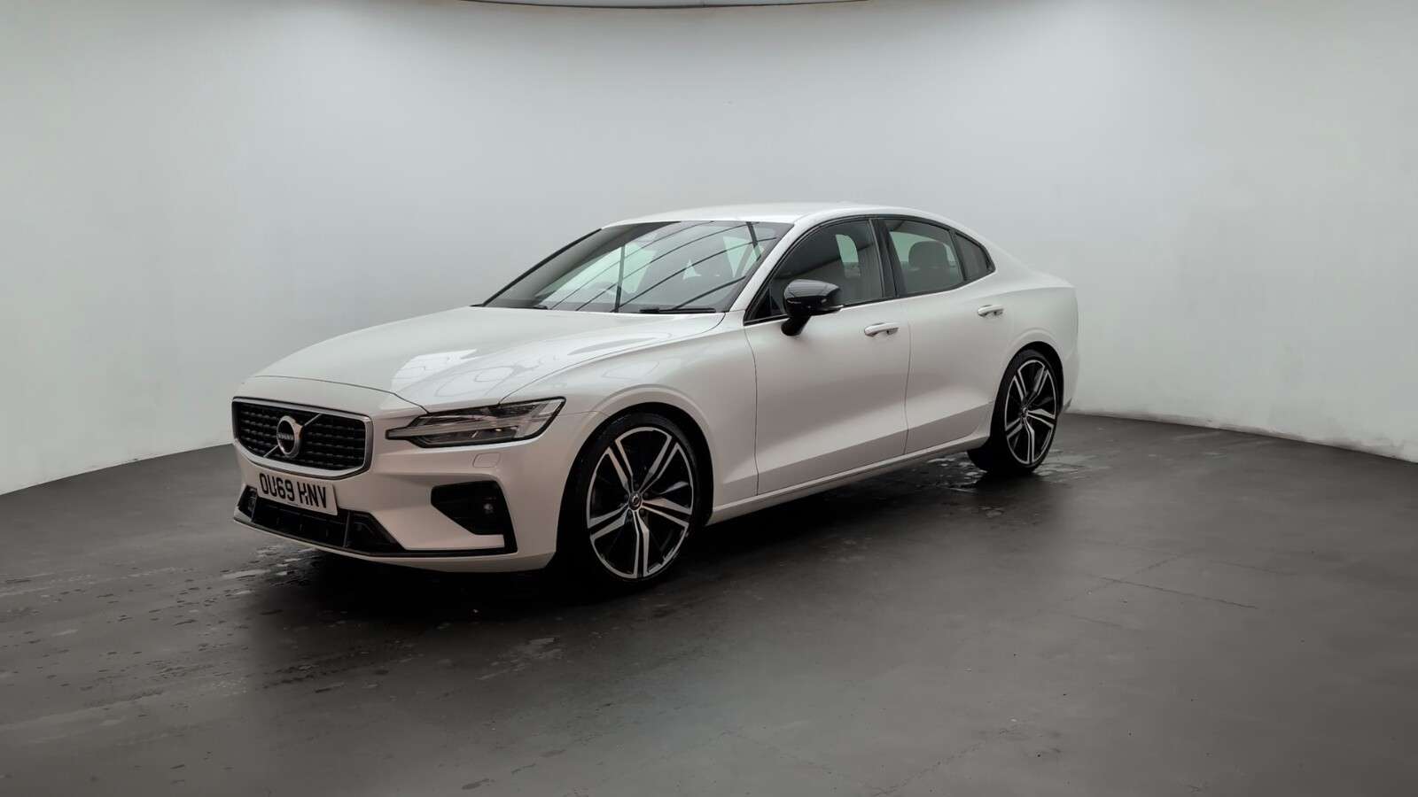 2019 VOLVO S60 2019 VOLVO S60