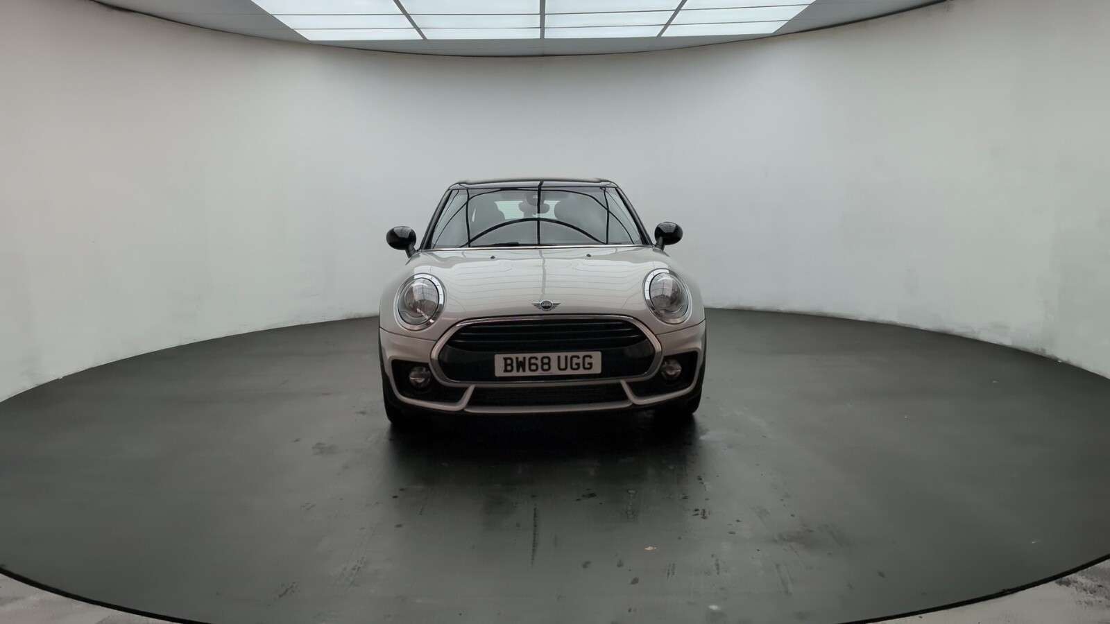 2018 MINI CLUBMAN 2018 MINI CLUBMAN