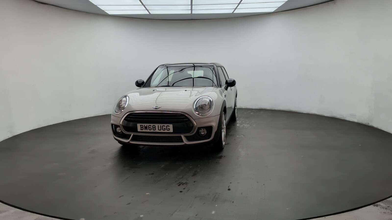 2018 MINI CLUBMAN 2018 MINI CLUBMAN