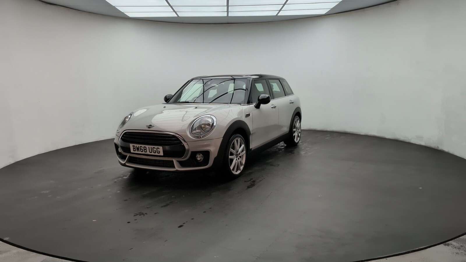 2018 MINI CLUBMAN 2018 MINI CLUBMAN