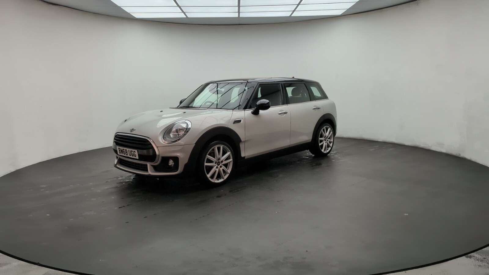 2018 MINI CLUBMAN 2018 MINI CLUBMAN