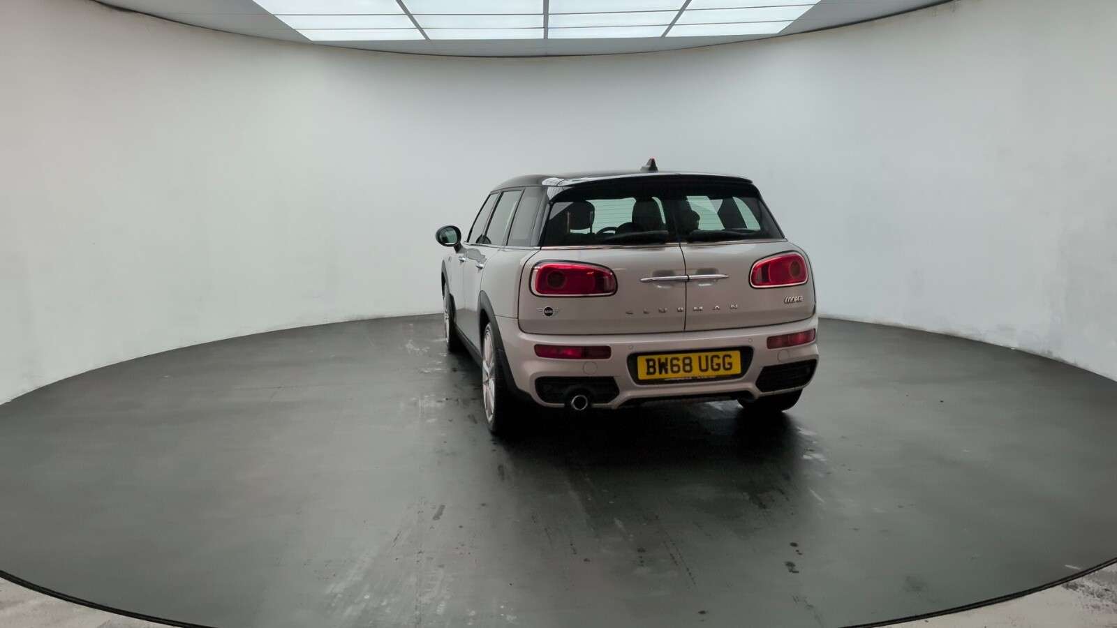 2018 MINI CLUBMAN 2018 MINI CLUBMAN