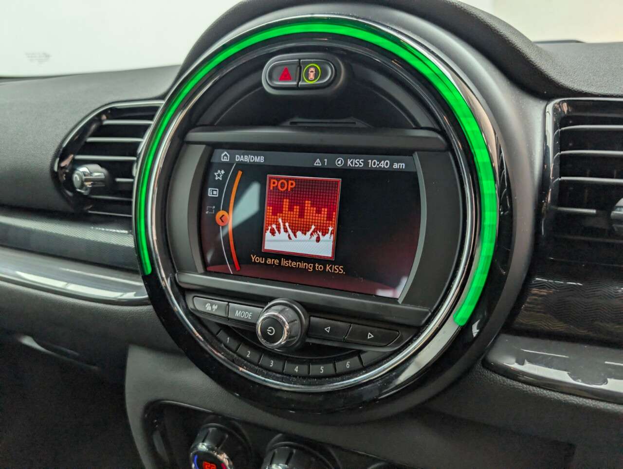 2018 MINI CLUBMAN 2018 MINI CLUBMAN