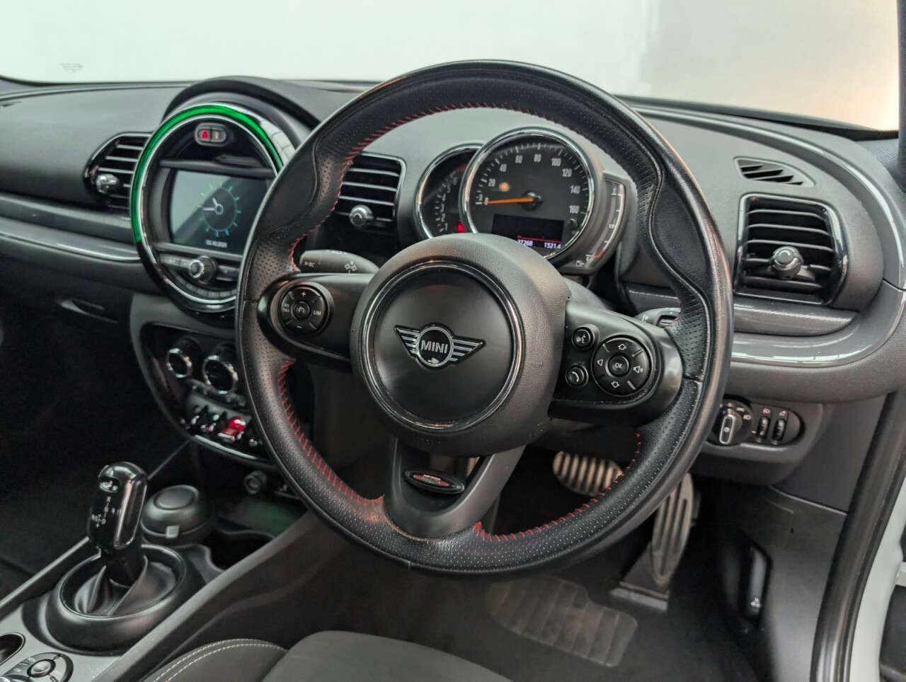 2018 MINI CLUBMAN 2018 MINI CLUBMAN