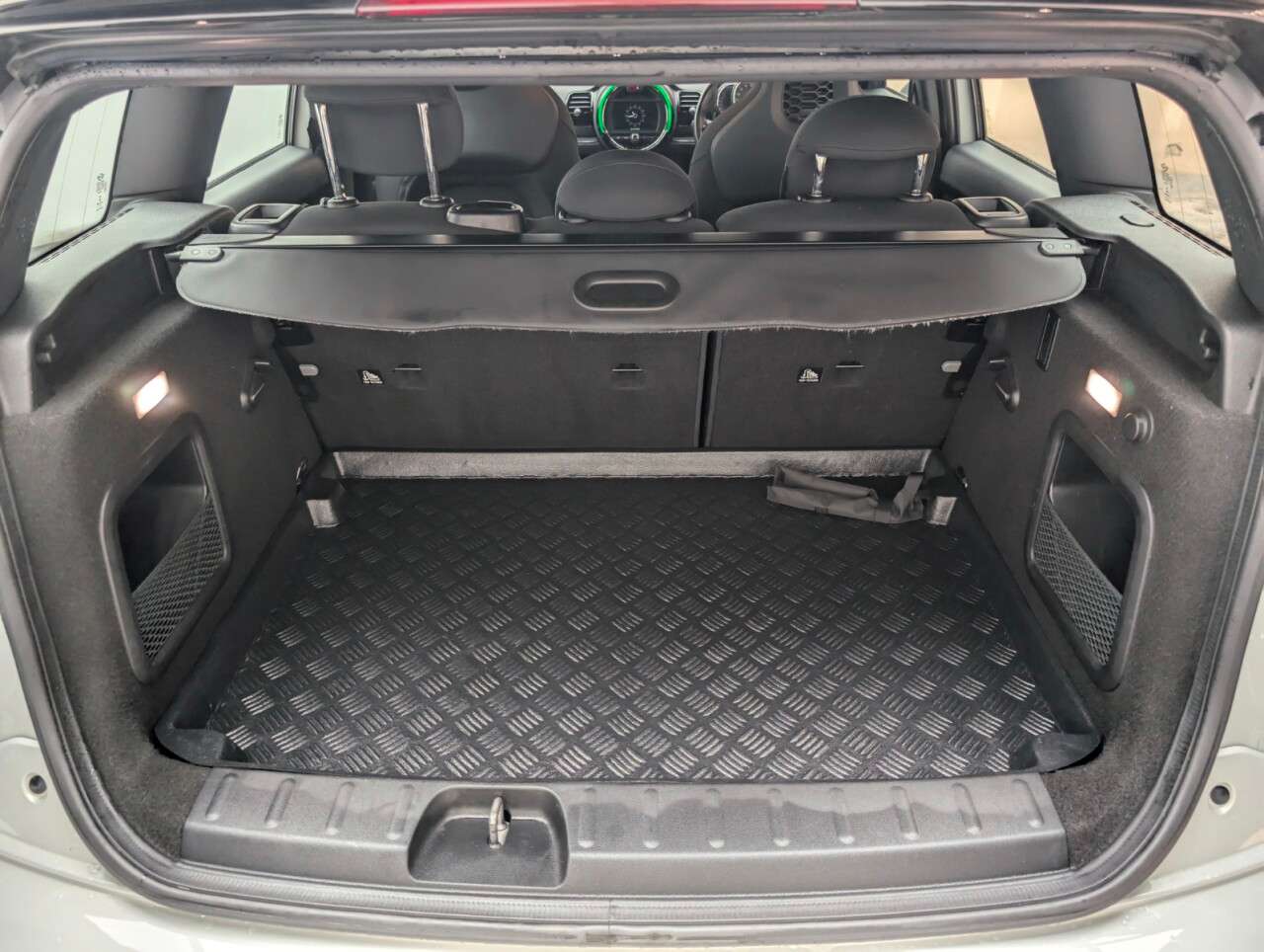 2018 MINI CLUBMAN 2018 MINI CLUBMAN