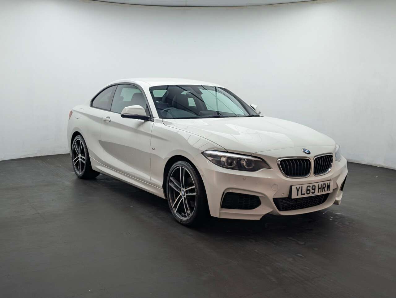 A 2020 BMW 2 SERIES 1.5 218i GPF M Sport Coupe 2dr Petrol Manual Euro 6 (s/s) (136 ps) ALPHINE A 2020 BMW 2 SERIES 1.5 218i GPF M Sport Coupe 2dr Petrol Manual Euro 6 (s/s) (136 ps) ALPHINE