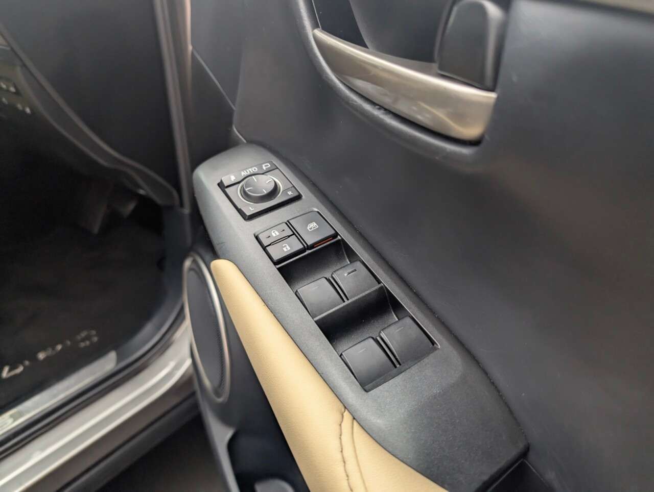 2017 LEXUS NX 2017 LEXUS NX