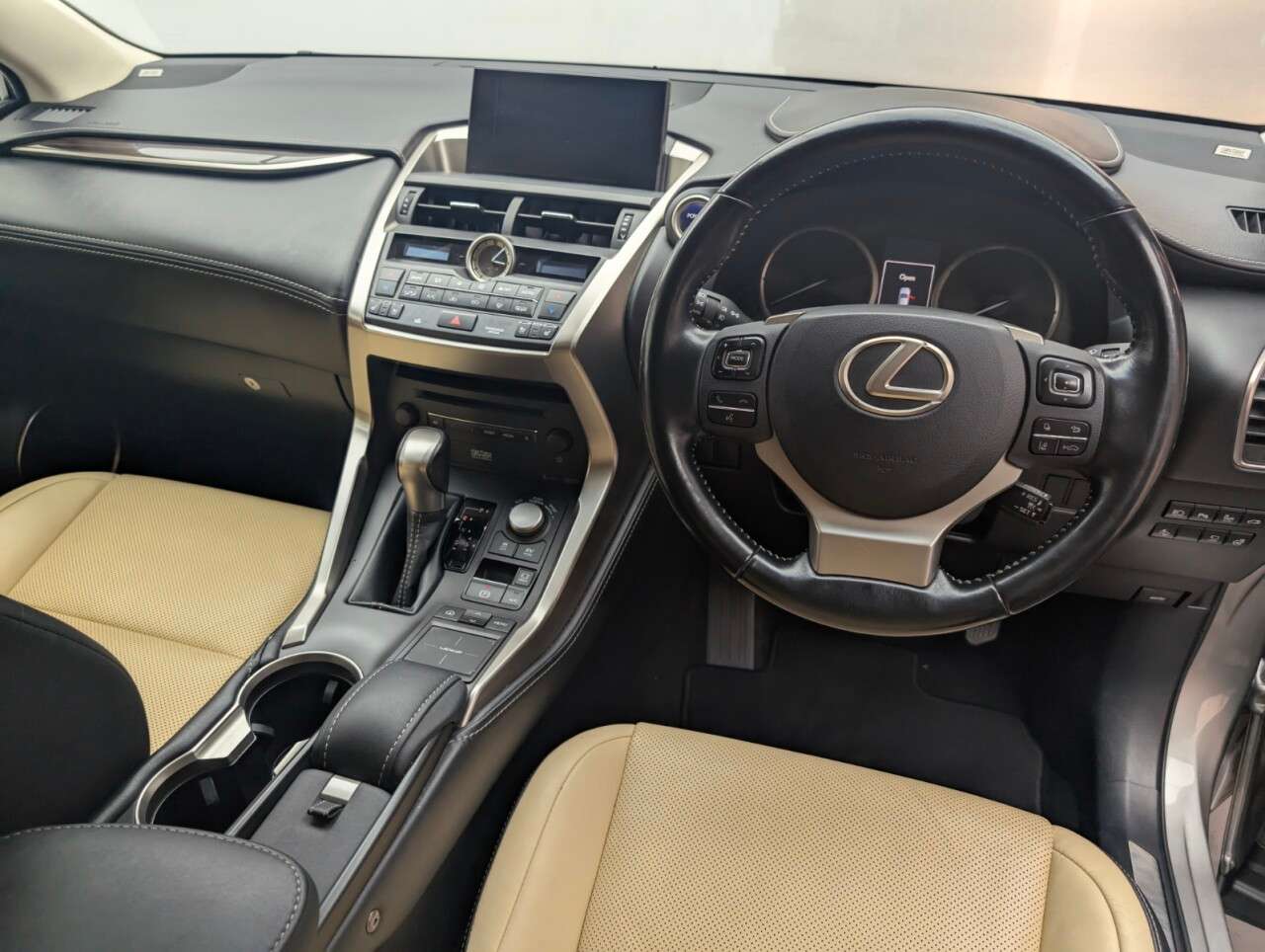 2017 LEXUS NX 2017 LEXUS NX