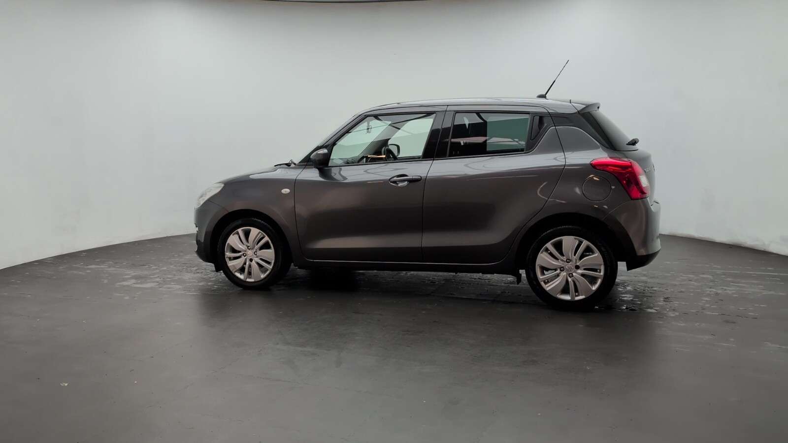 2018 SUZUKI SWIFT 2018 SUZUKI SWIFT