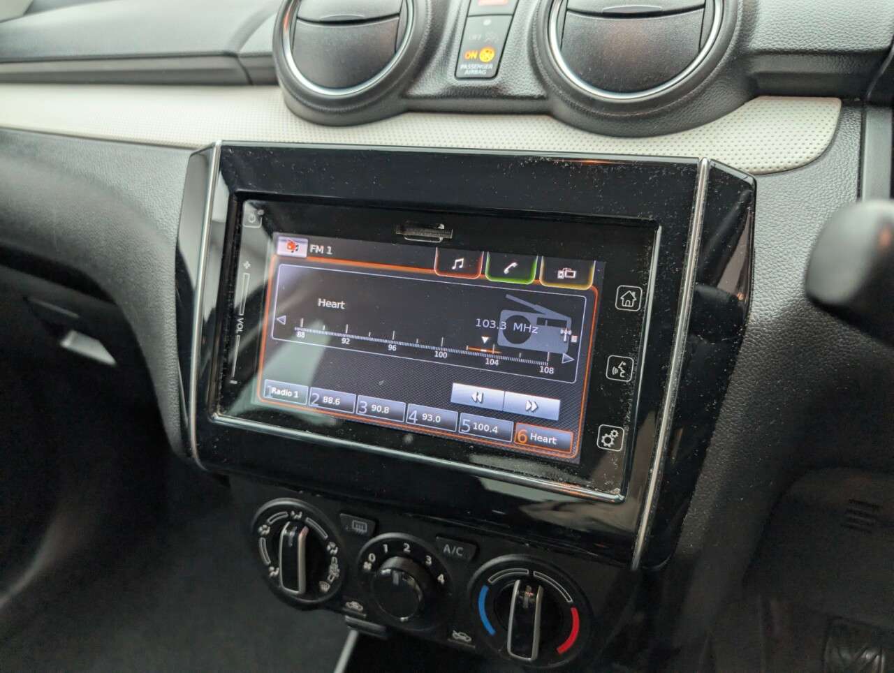 2018 SUZUKI SWIFT 2018 SUZUKI SWIFT