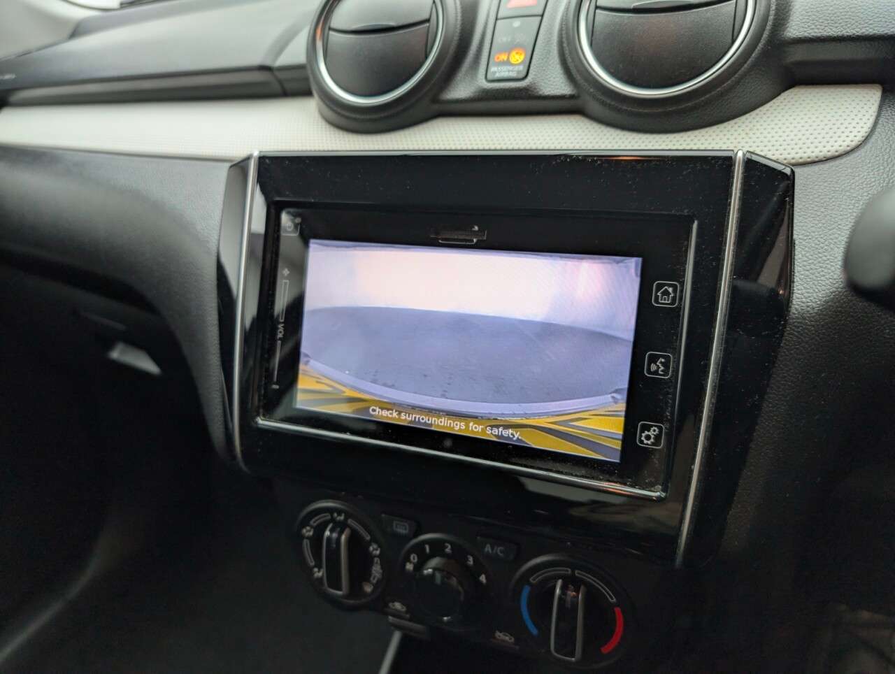 2018 SUZUKI SWIFT 2018 SUZUKI SWIFT