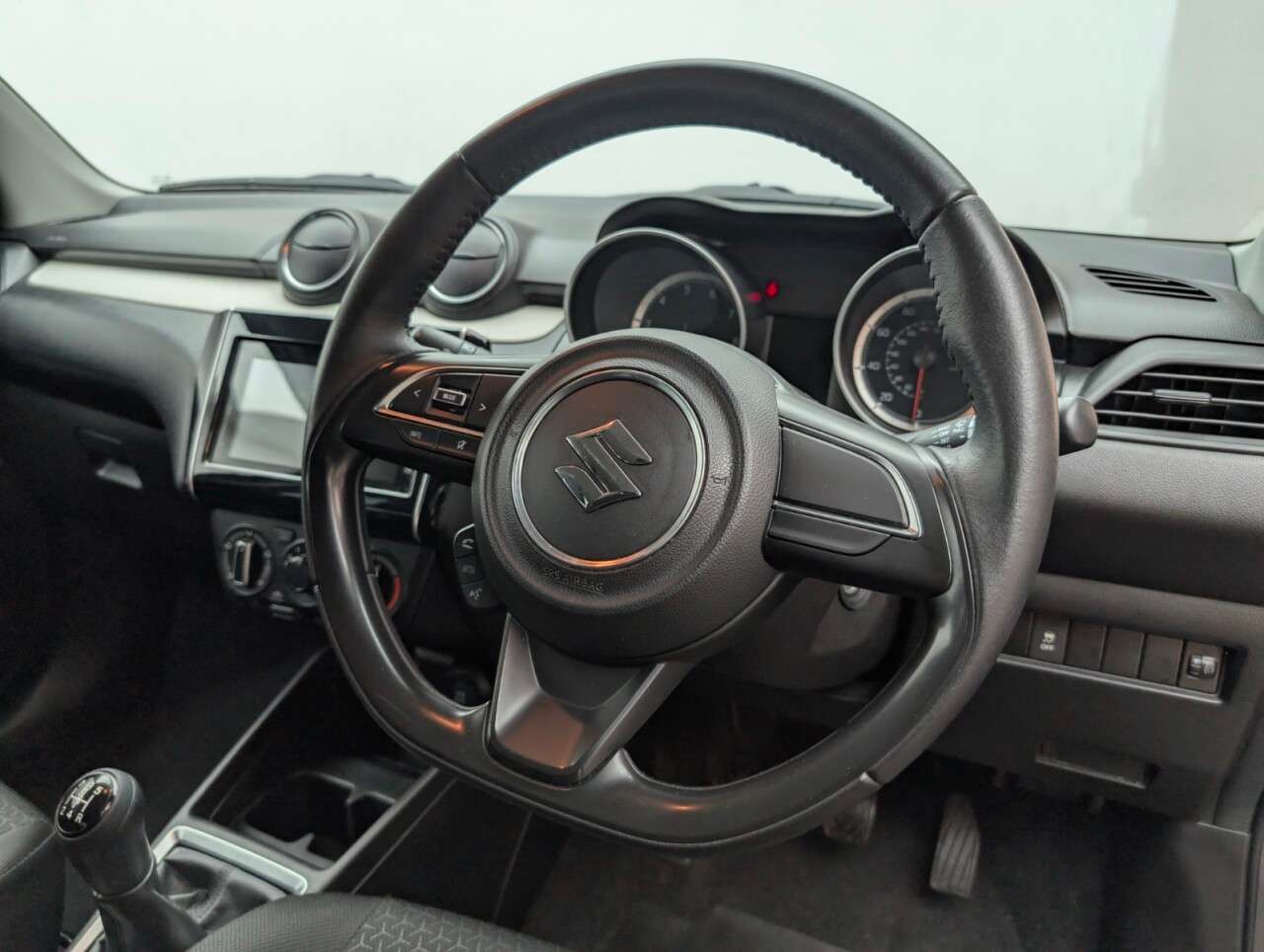 2018 SUZUKI SWIFT 2018 SUZUKI SWIFT