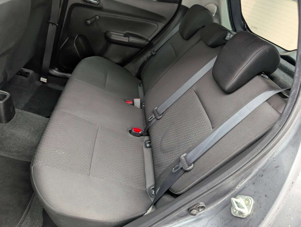 2018 SUZUKI SWIFT 2018 SUZUKI SWIFT