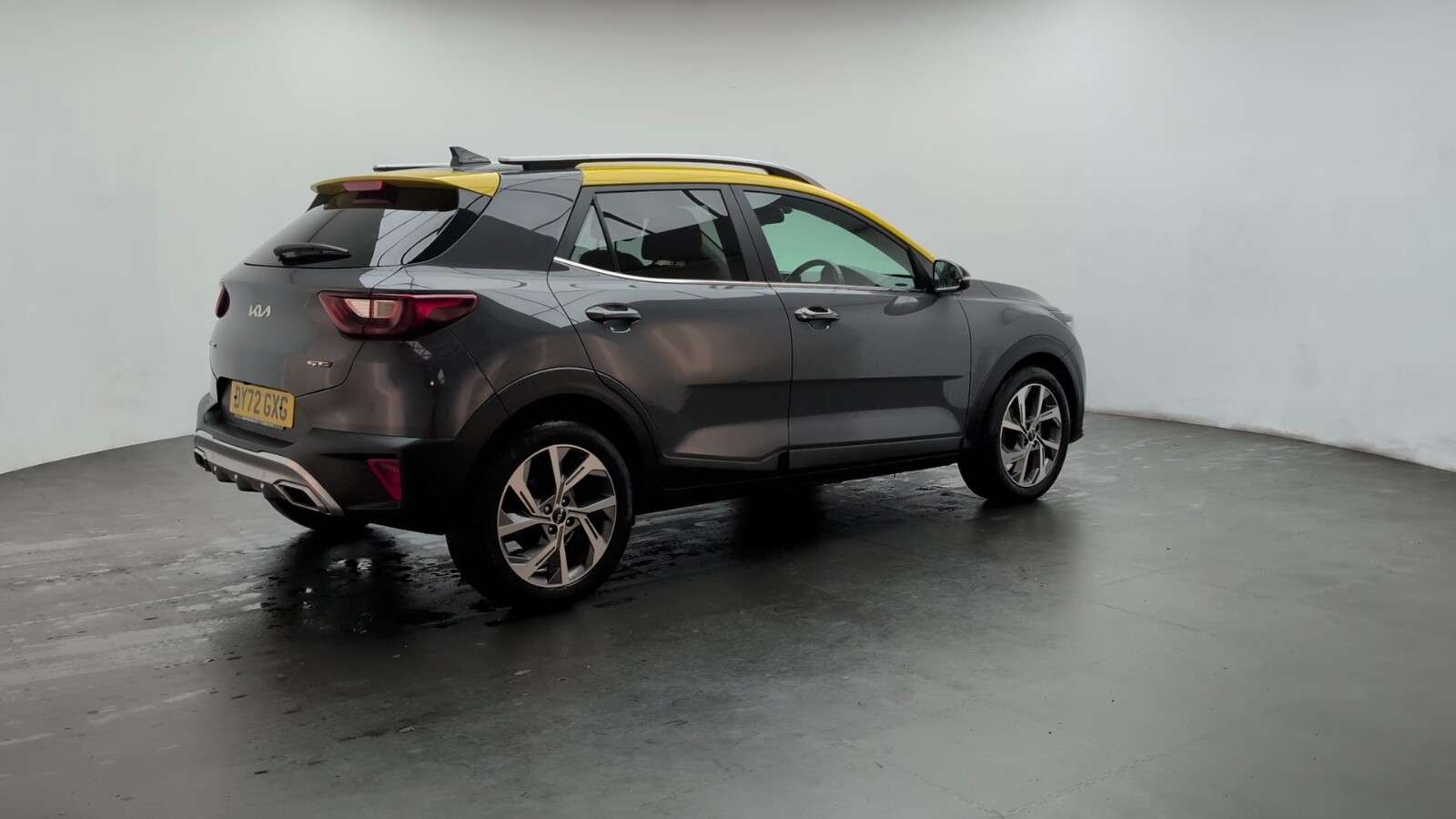 2022 KIA STONIC 2022 KIA STONIC