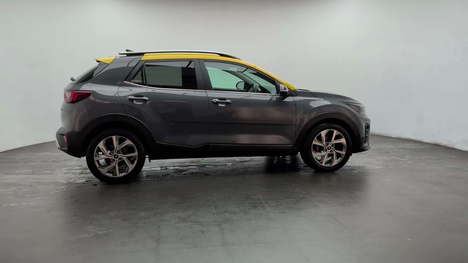 2022 KIA STONIC 2022 KIA STONIC