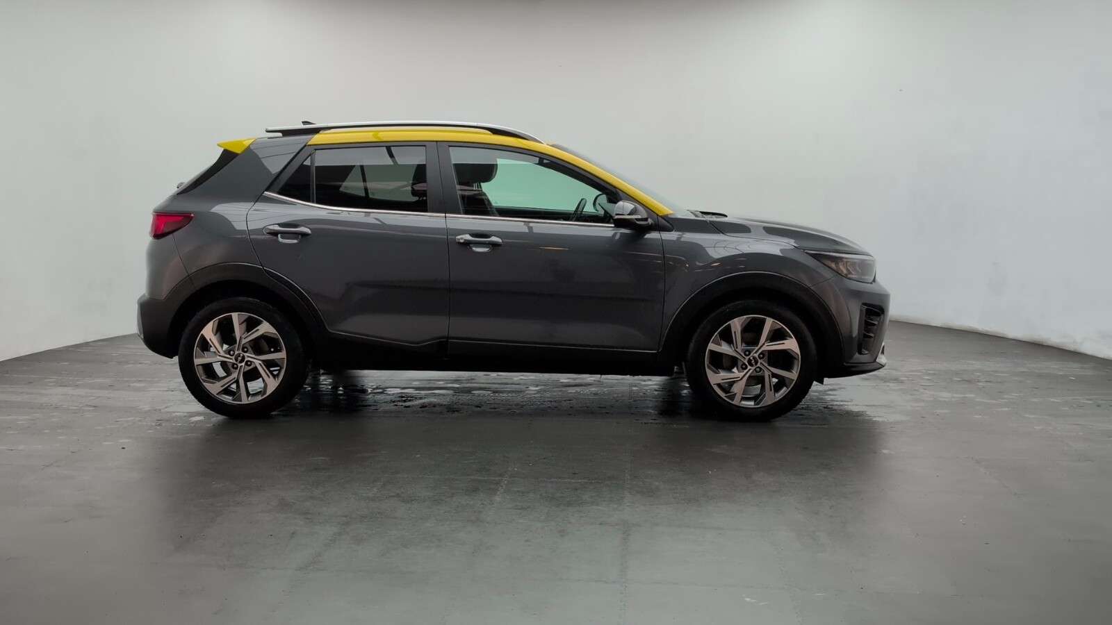 2022 KIA STONIC 2022 KIA STONIC