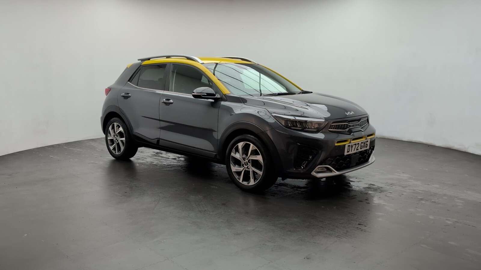 2022 KIA STONIC 2022 KIA STONIC