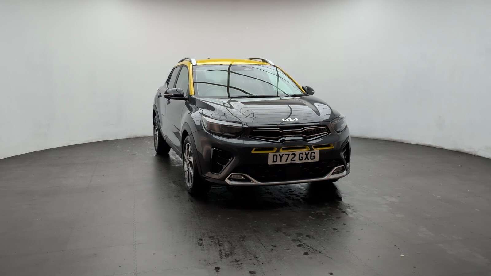 2022 KIA STONIC 2022 KIA STONIC