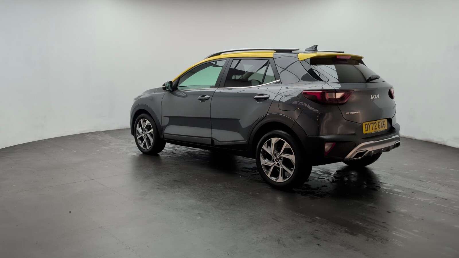 2022 KIA STONIC 2022 KIA STONIC