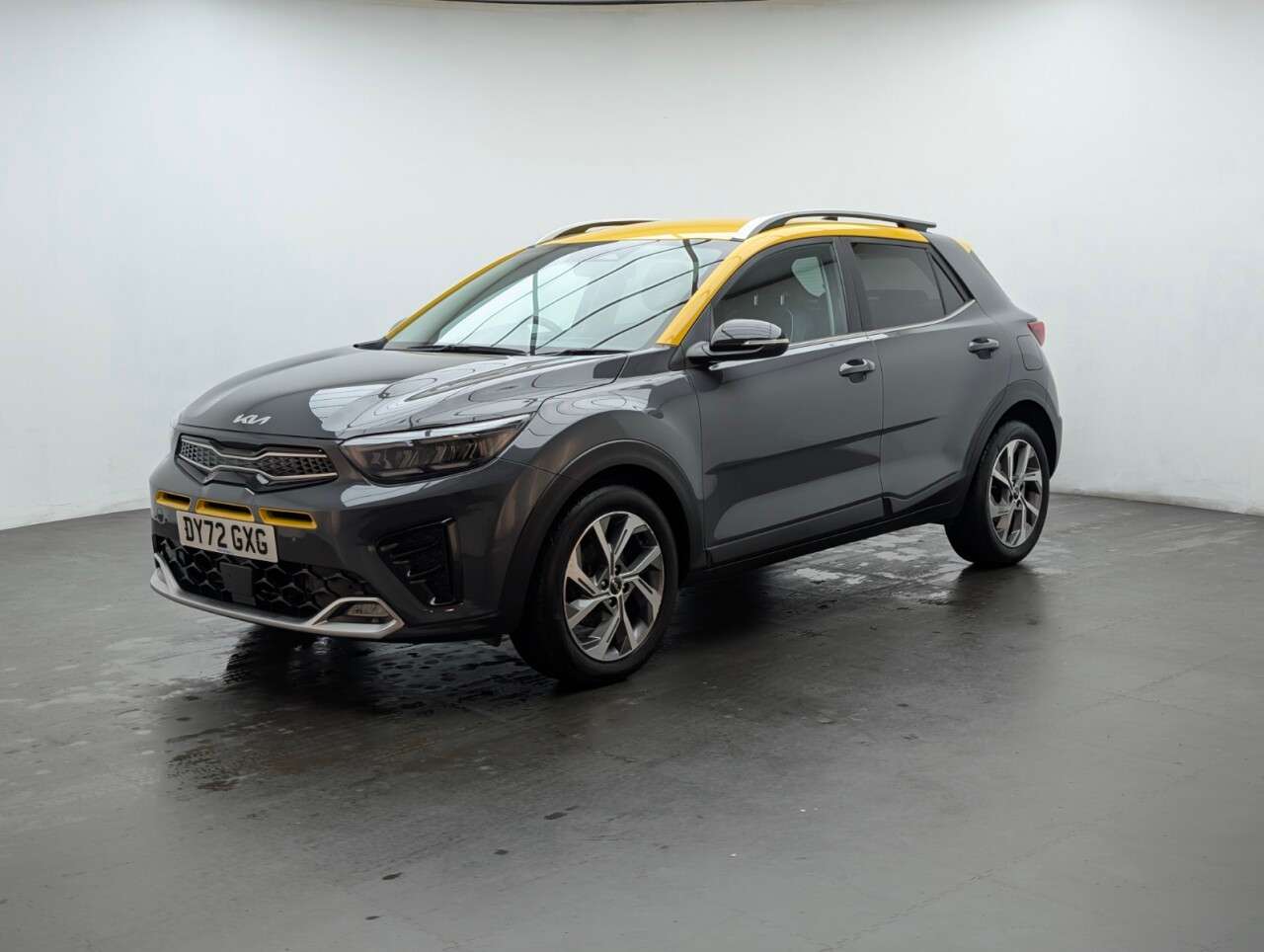 2022 KIA STONIC 2022 KIA STONIC