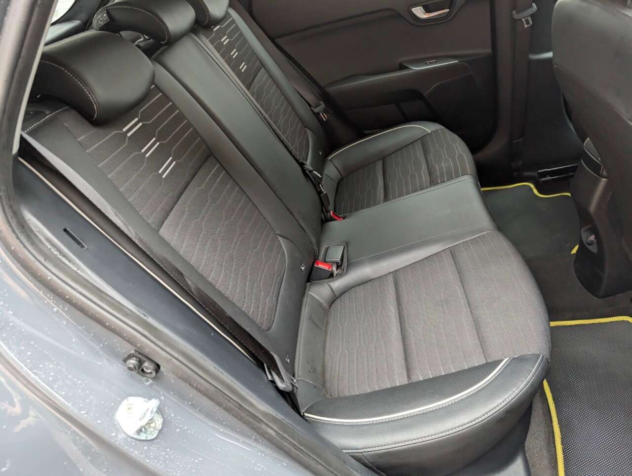 2022 KIA STONIC 2022 KIA STONIC