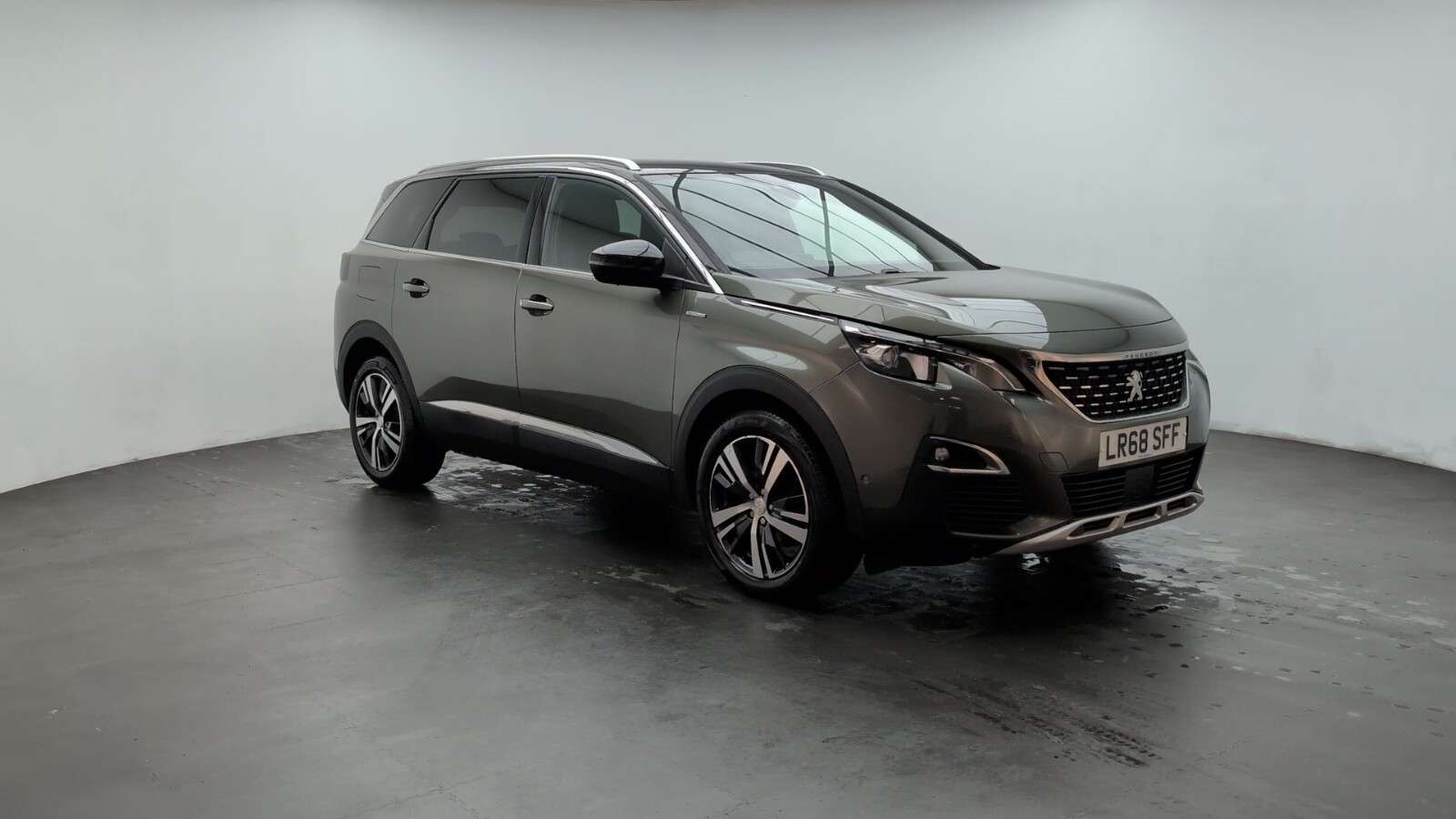 2018 PEUGEOT 5008 2018 PEUGEOT 5008