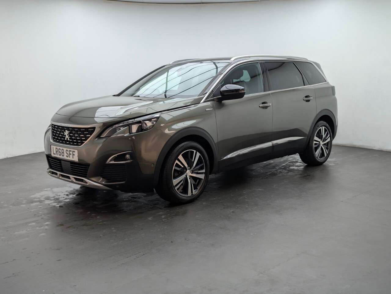 2018 PEUGEOT 5008 2018 PEUGEOT 5008