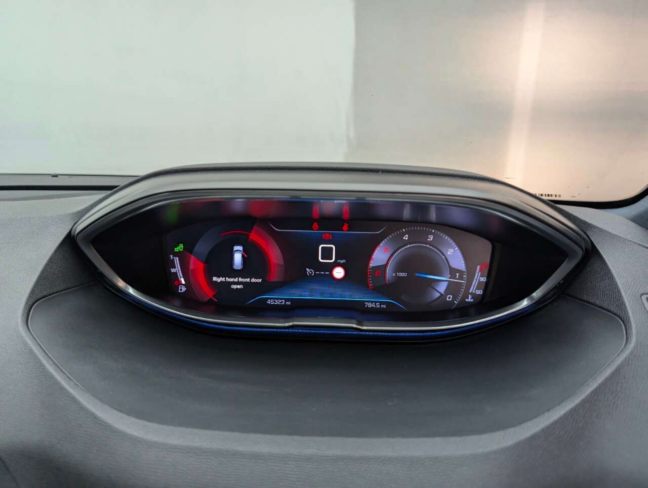 2018 PEUGEOT 5008 2018 PEUGEOT 5008