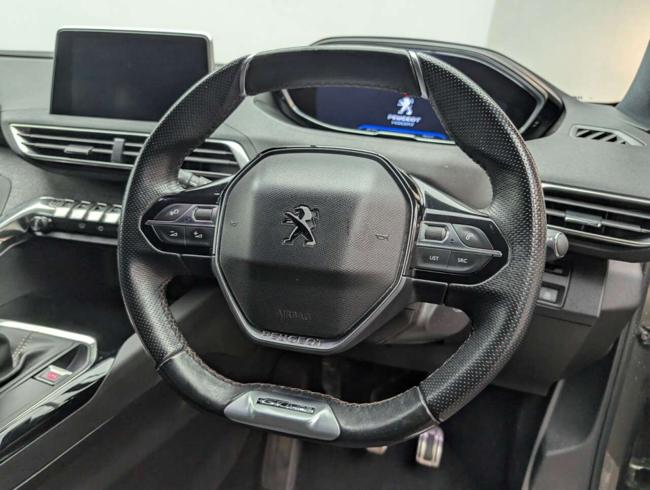 2018 PEUGEOT 5008 2018 PEUGEOT 5008