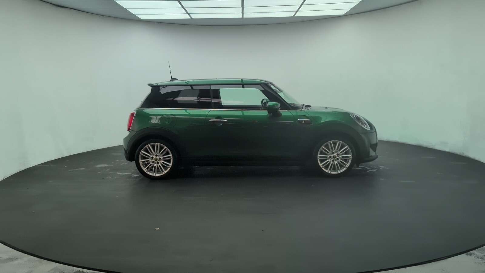 2021 MINI ELECTRIC HATCH 2021 MINI ELECTRIC HATCH