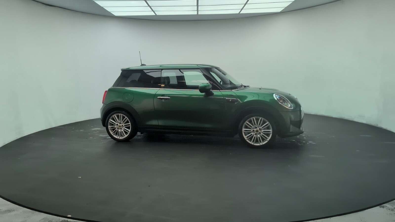 2021 MINI ELECTRIC HATCH 2021 MINI ELECTRIC HATCH