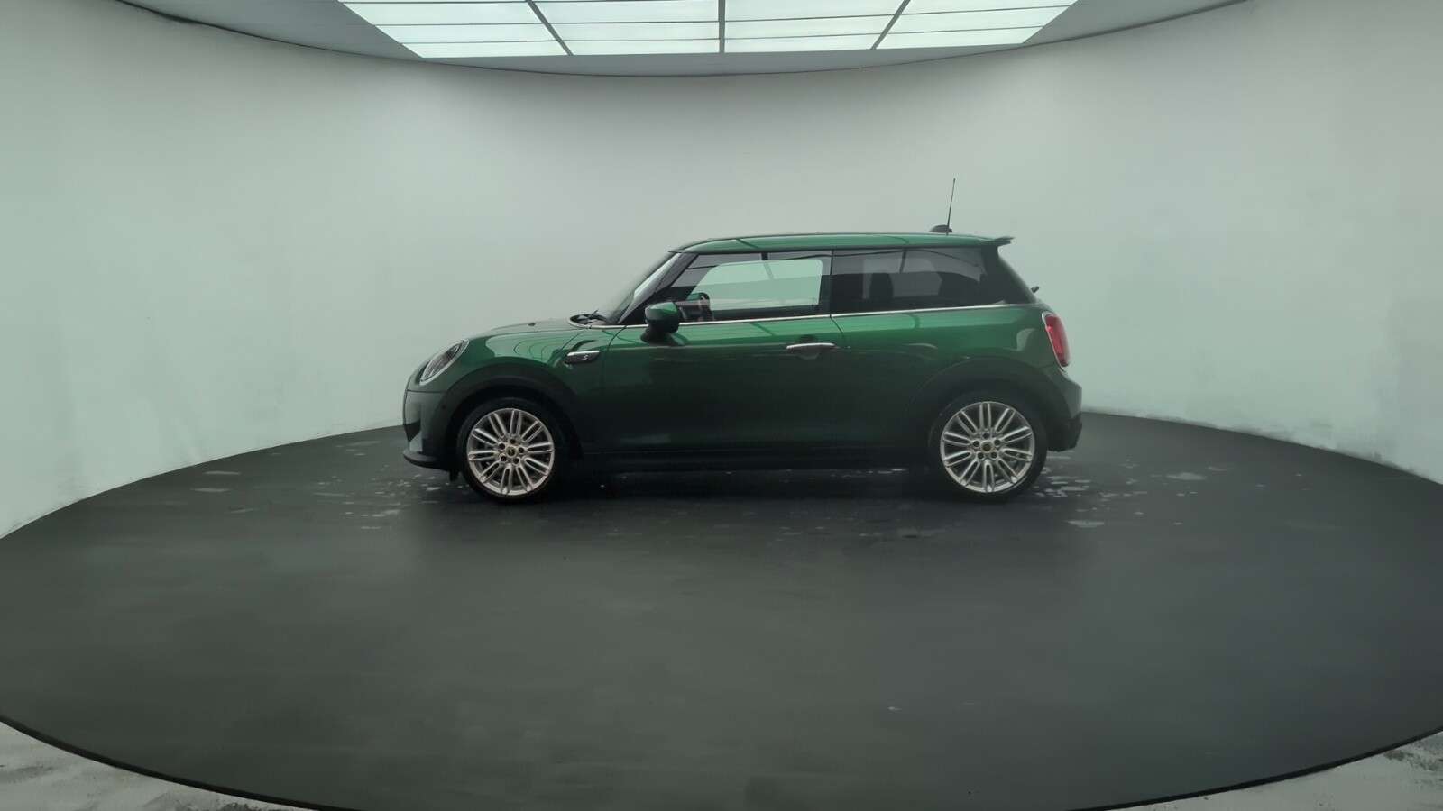 2021 MINI ELECTRIC HATCH 2021 MINI ELECTRIC HATCH