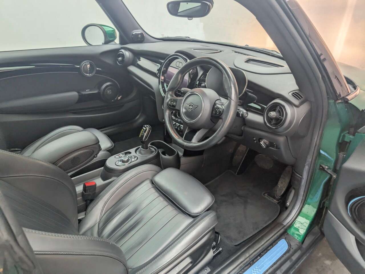 2021 MINI ELECTRIC HATCH 2021 MINI ELECTRIC HATCH