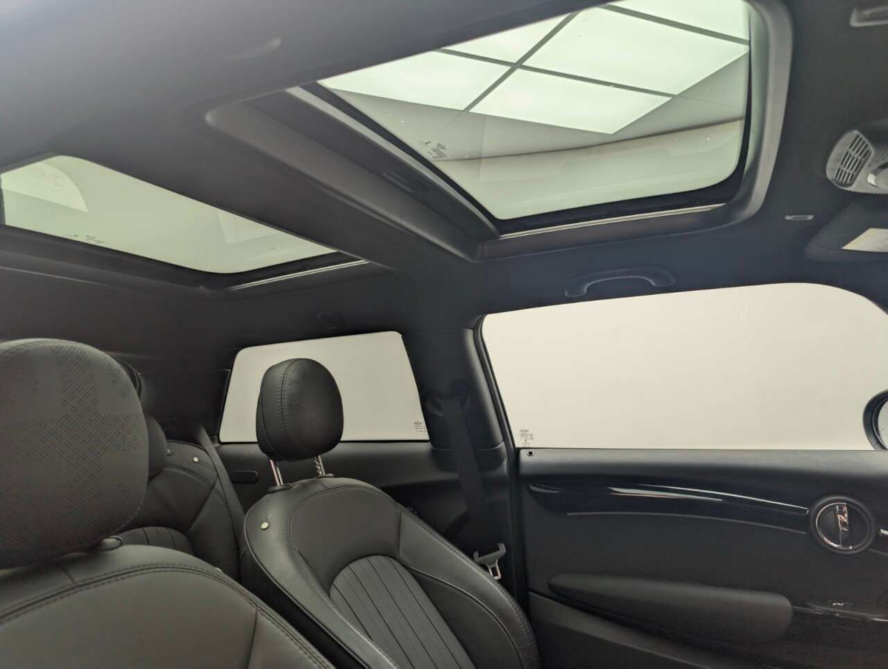 2021 MINI ELECTRIC HATCH 2021 MINI ELECTRIC HATCH