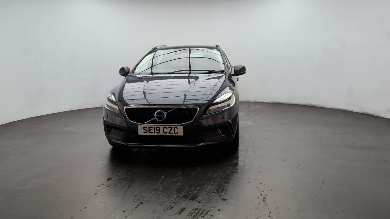 2019 VOLVO V40 CROSS COUNTRY 2019 VOLVO V40 CROSS COUNTRY