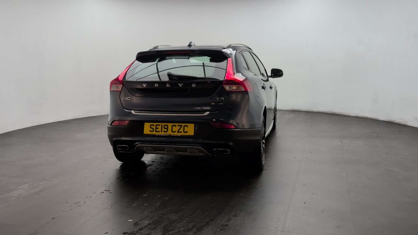 2019 VOLVO V40 CROSS COUNTRY 2019 VOLVO V40 CROSS COUNTRY
