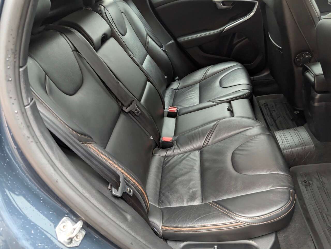 2019 VOLVO V40 CROSS COUNTRY 2019 VOLVO V40 CROSS COUNTRY