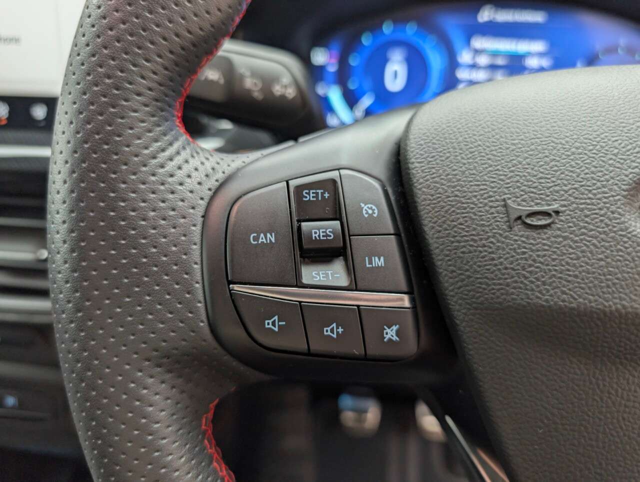 2023 FORD FOCUS 2023 FORD FOCUS