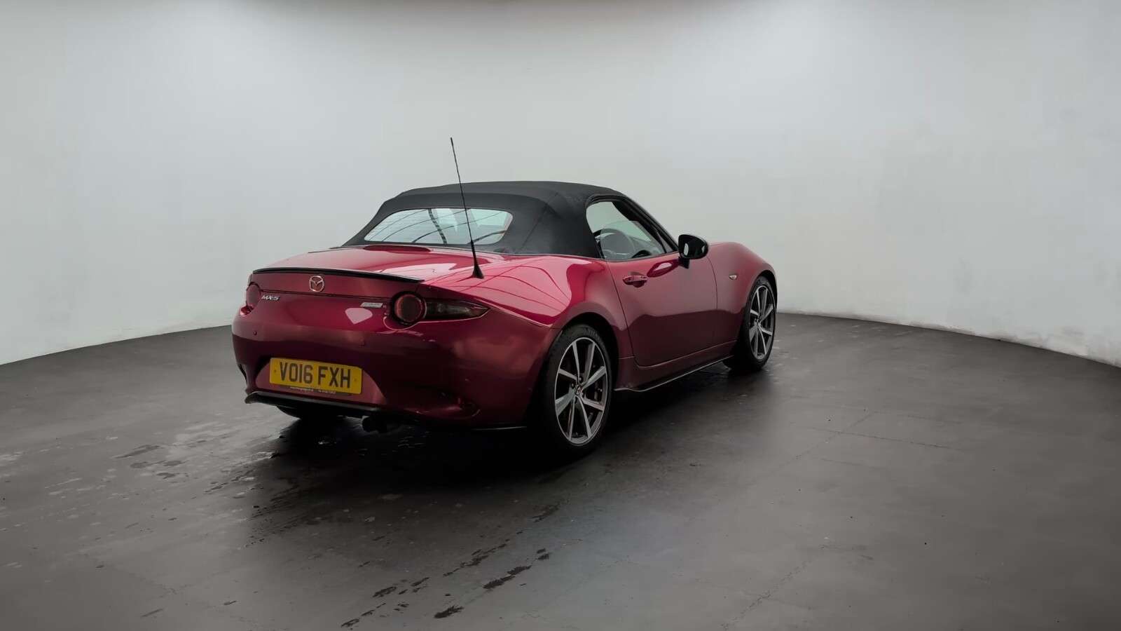 2016 MAZDA MX-5 2016 MAZDA MX-5