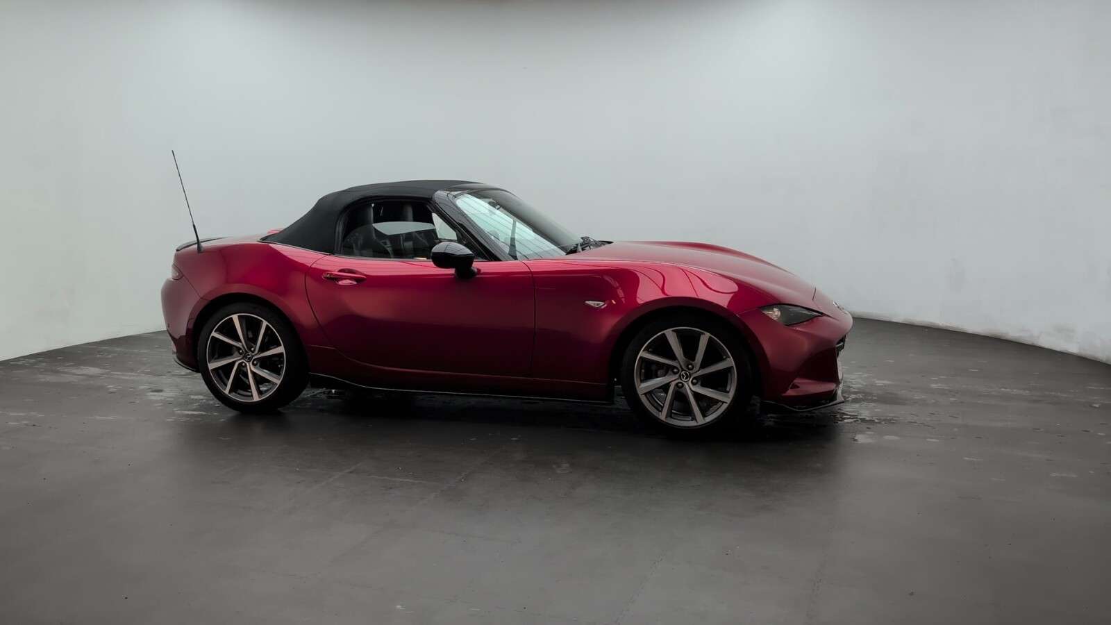 2016 MAZDA MX-5 2016 MAZDA MX-5